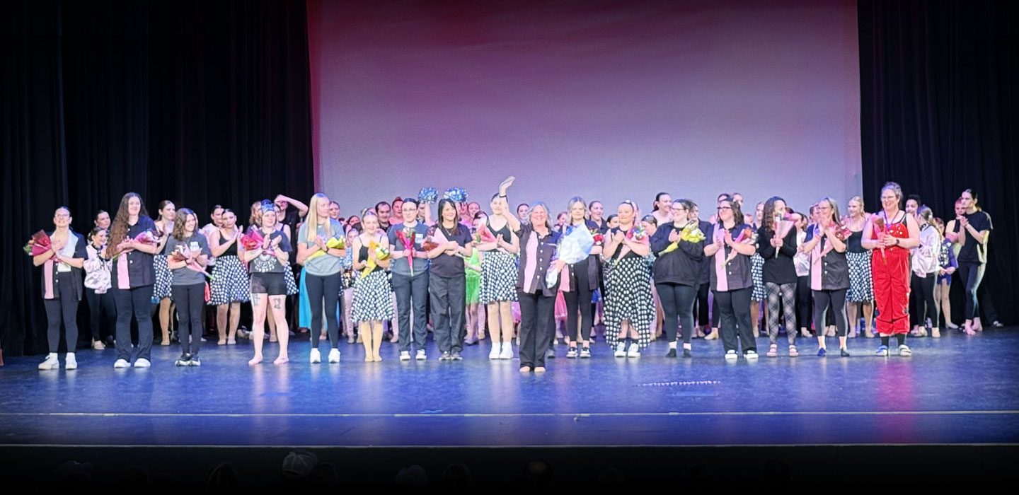 #slidecaption2 A Supportive Dance Community
